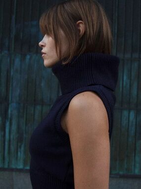 Zara Sleeveless High Turtleneck Sweater Vest in Dark Navy